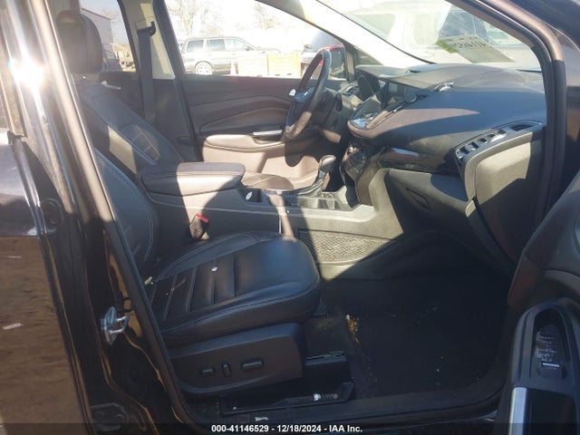 Ford Escape Titanium 2017 1FMCU9JD1HUD11086 Image 5