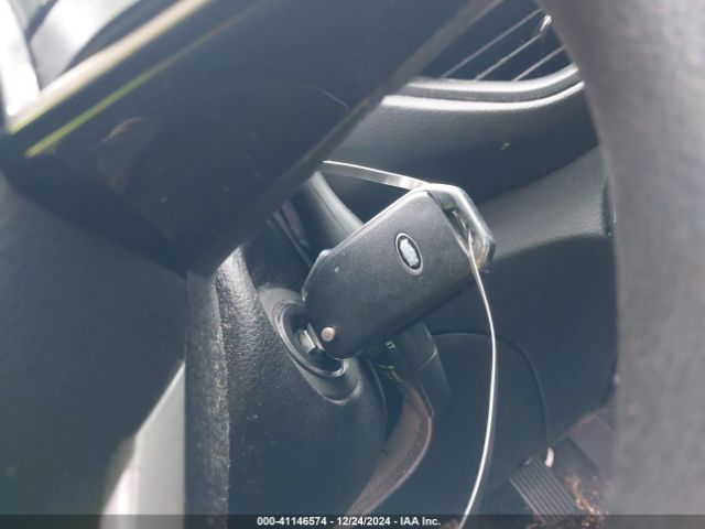 3KPF24AD3KE111262 KIA Forte Lxs
