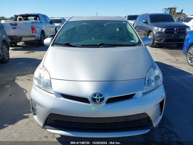 Toyota Prius Two 2014 JTDKN3DU1E0370146 Image 13
