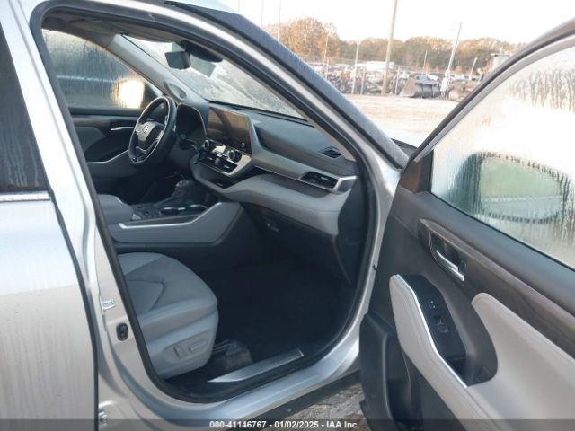 5TDKDRAH7PS508785 Toyota Highlander Platinum