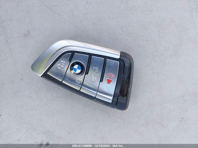 WBAJB9C51JB049513 BMW M550i Xdrive