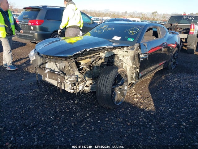 Chevrolet Camaro 1lt 2017 1G1FB1RS1H0199708 Image 2