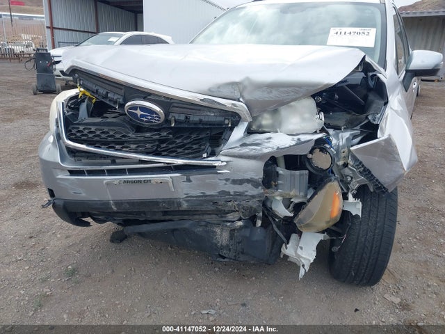 Subaru Forester 2014 JF2SJAPC3EH550427 Image 6