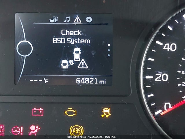 KIA Optima Lx 2018 5XXGT4L35JG270182 Image 15