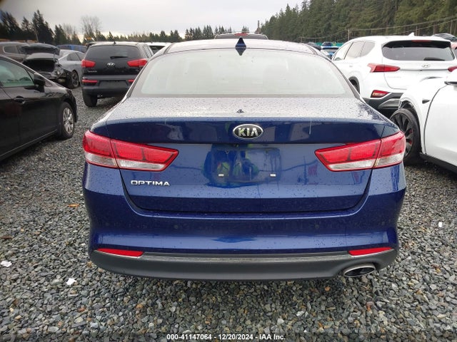 KIA Optima Lx 2018 5XXGT4L35JG270182 Image 16