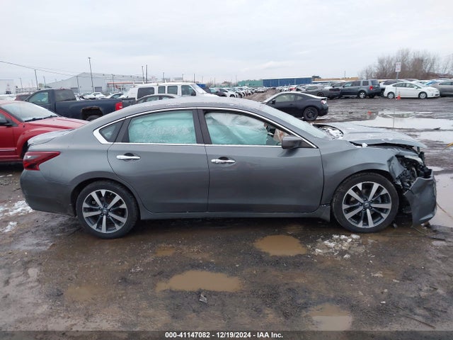 Nissan Altima 2.5 Sr 2017 1N4AL3AP3HC279422 Image 13