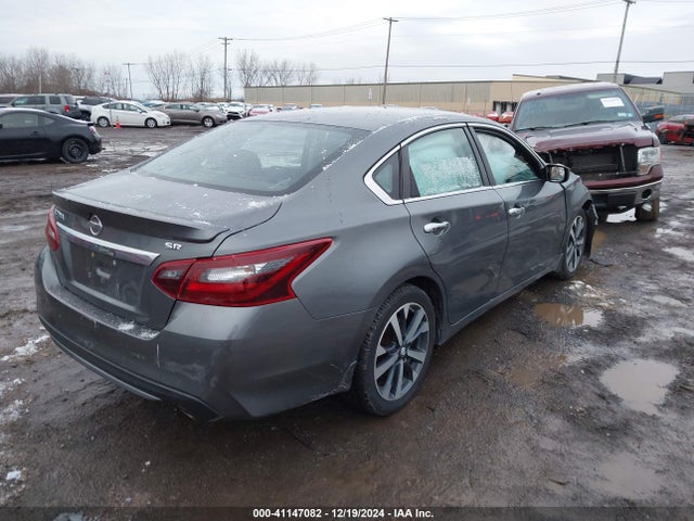 Nissan Altima 2.5 Sr 2017 1N4AL3AP3HC279422 Image 4