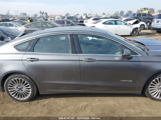 3FA6P0RU1ER220028 Ford Fusion Hybrid Titanium