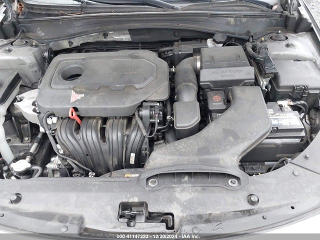 KIA Optima Lx 2018 5XXGT4L34JG268293 Image 10