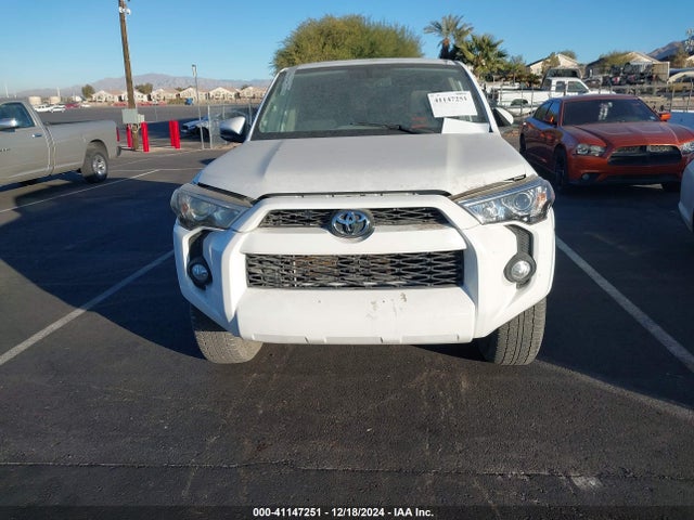 Toyota 4runner Sr5 Premium 2018 JTEBU5JR7J5525435 Image 6