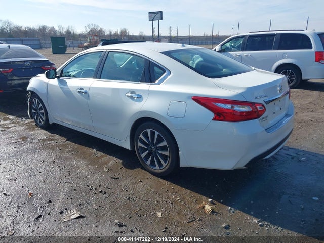 1N4AL3AP2HC262109 Nissan Altima 2.5 Sv