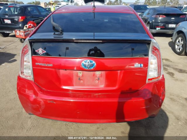 JTDKN3DU3F1997782 Toyota Prius Two