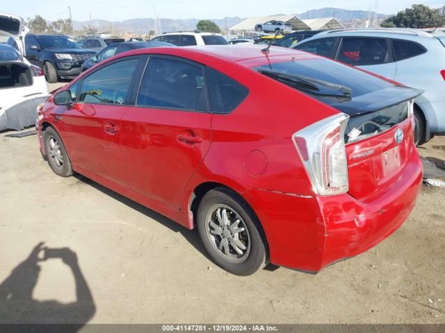 JTDKN3DU3F1997782 Toyota Prius Two