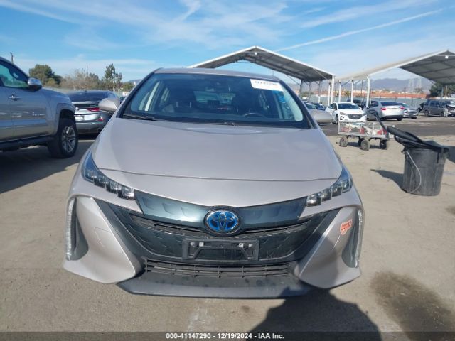 JTDKARFP6L3132892 Toyota Prius Prime Le