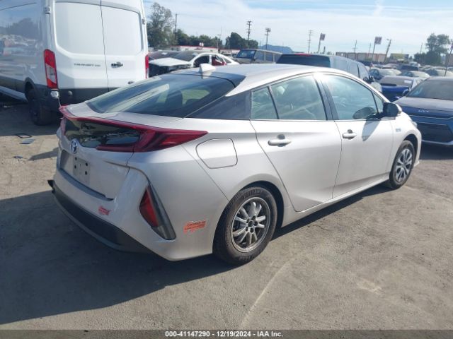 JTDKARFP6L3132892 Toyota Prius Prime Le