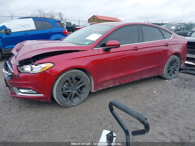 3FA6P0HD8JR256214 Ford FUSION SE