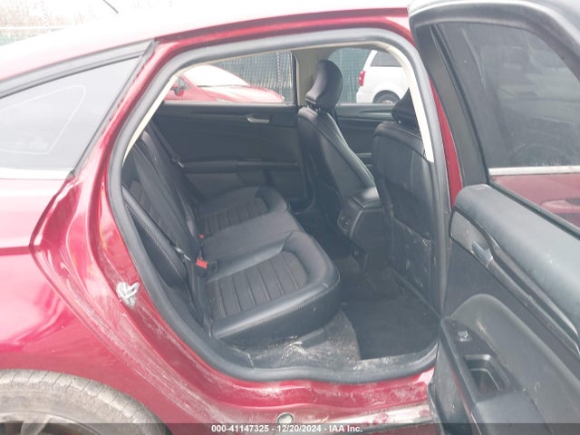 3FA6P0HD8JR256214 Ford FUSION SE
