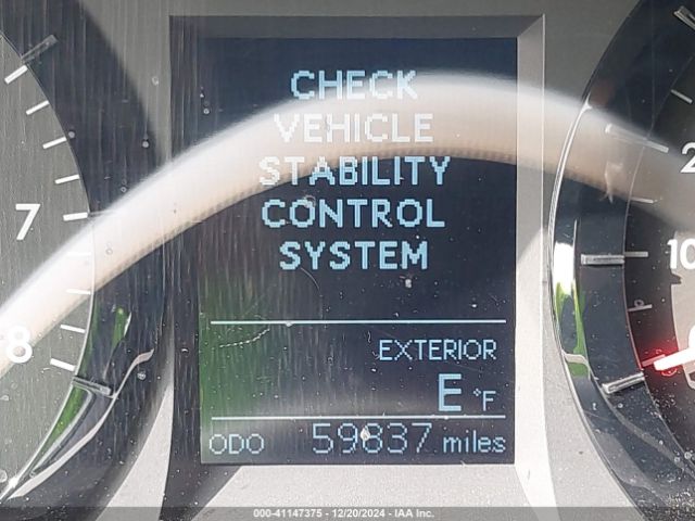 5TDKZ3DC7HS875279 Toyota Sienna Le 8 Passenger