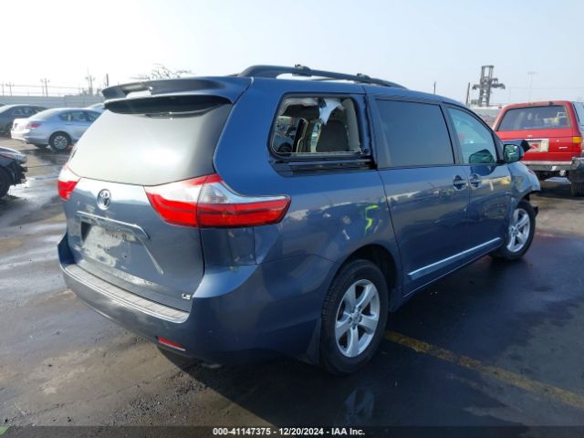 5TDKZ3DC7HS875279 Toyota Sienna Le 8 Passenger
