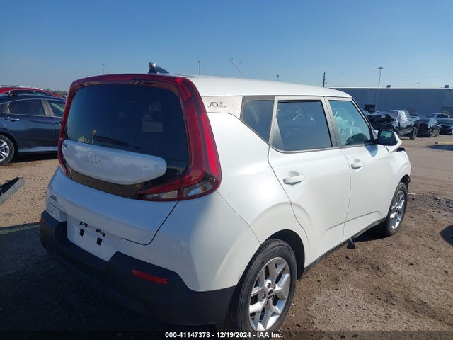 KNDJ23AU6N7180505 KIA SOUL LX