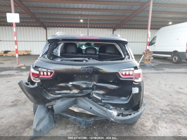 3C4NJDBB7KT595637 Jeep Compass Altitude 4x4