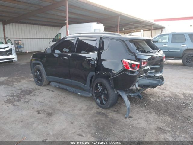 3C4NJDBB7KT595637 Jeep Compass Altitude 4x4