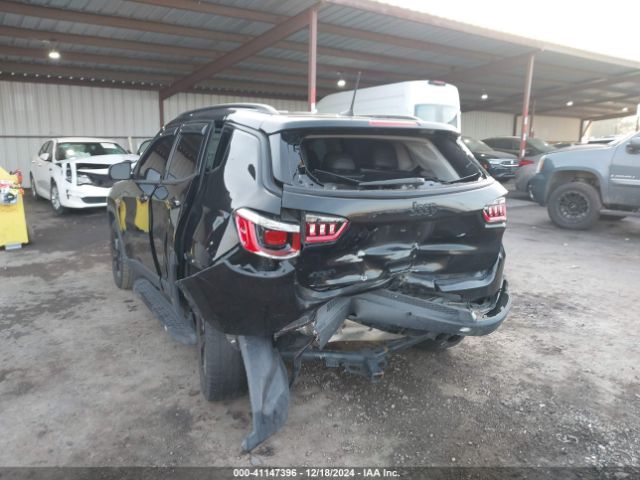 3C4NJDBB7KT595637 Jeep Compass Altitude 4x4