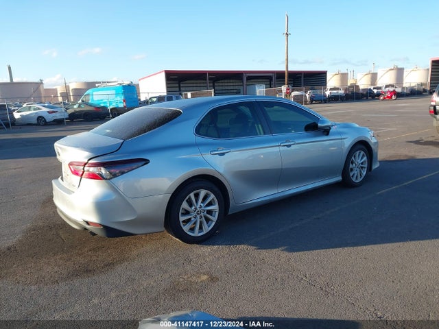 Toyota CAMRY LE 2022 4T1C11AK3NU640389 Image 4