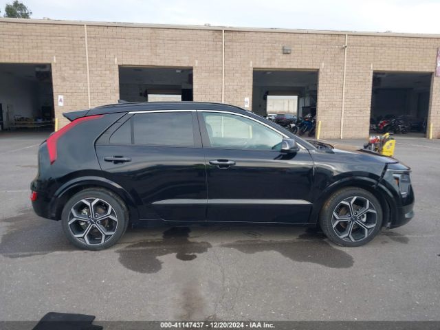 KNDCT3LE1P5038105 KIA Niro Sx Touring