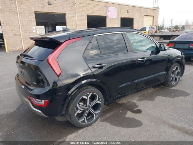 KNDCT3LE1P5038105 KIA Niro Sx Touring