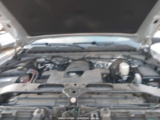 1GCVKREC1JZ309710 Chevrolet Silverado 1500 1lt