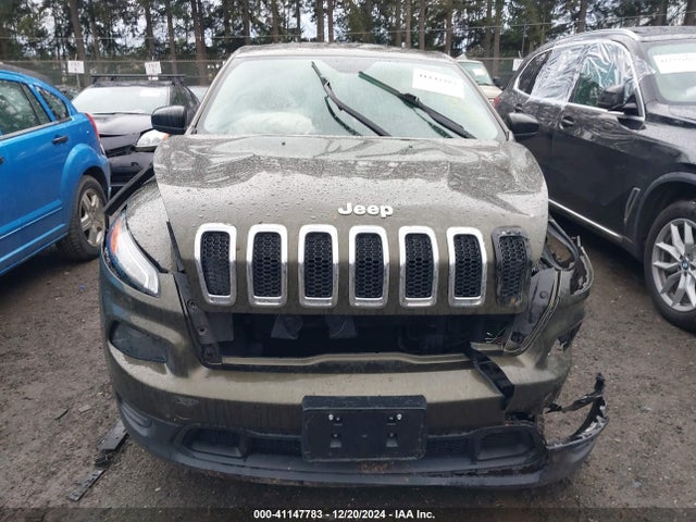 1C4PJLAB0FW516331 Jeep Cherokee Sport
