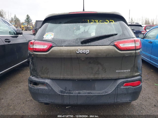 1C4PJLAB0FW516331 Jeep Cherokee Sport