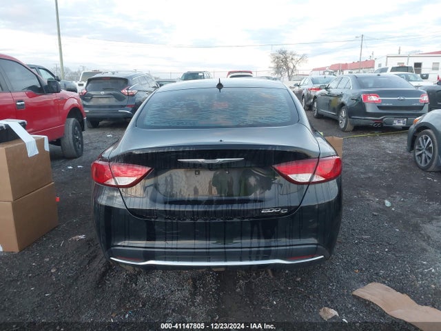 Chrysler 200 C 2015 1C3CCCCB5FN557876 Image 16
