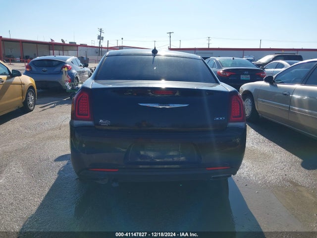 Chrysler 300 Touring 2019 2C3CCAAG3KH676001 Image 16
