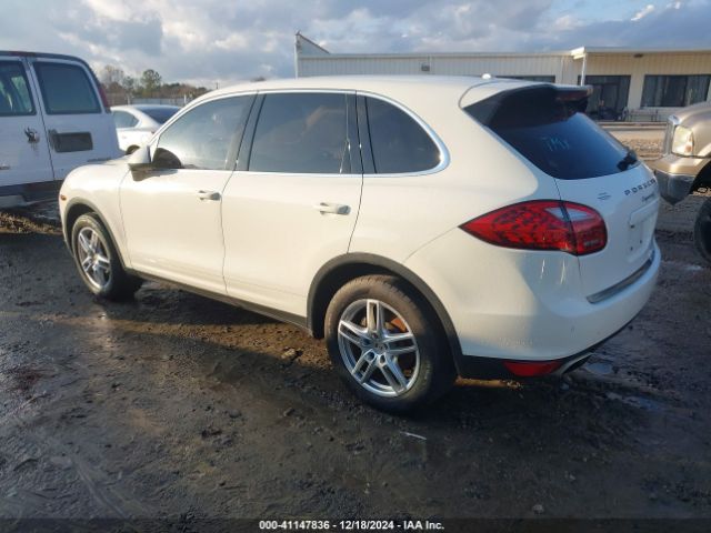 2012 PORSCHE CAYENNE WP1AB2A28CLA41245 Photo 2