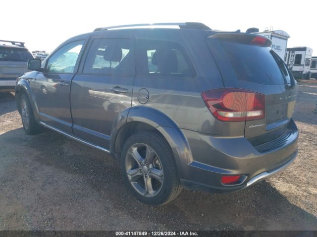 3C4PDCGB2HT617507 Dodge Journey Crossroad Plus