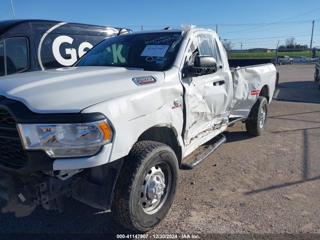 RAM 2500 Tradesman  4x2 8' Box 2019 3C6MR4AL2KG603867 Image 2