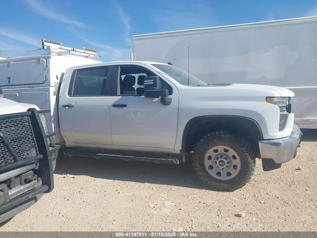 1GC1YLE77NF182434 Chevrolet Silverado 2500hd 4wd  Long Bed Wt