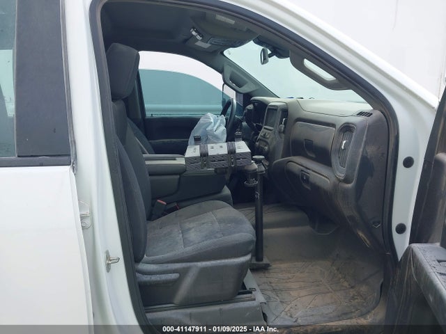 1GC1YLE77NF182434 Chevrolet Silverado 2500hd 4wd  Long Bed Wt