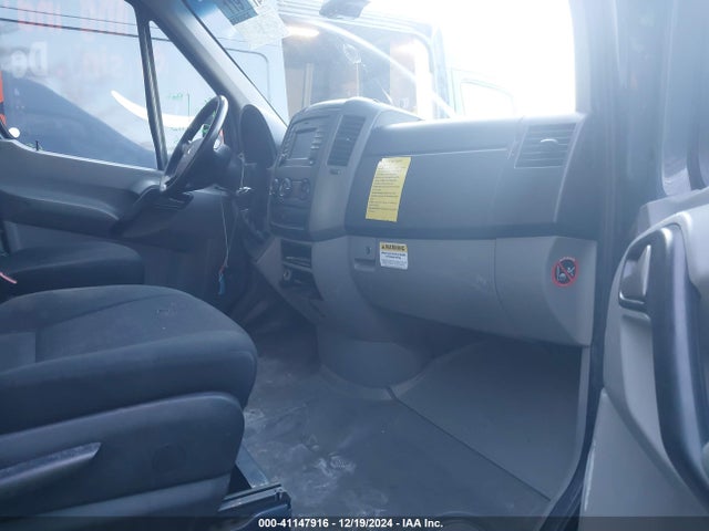 WD3PE7CD1JP648117 Mercedes-Benz Sprinter 2500 Standard Roof V6