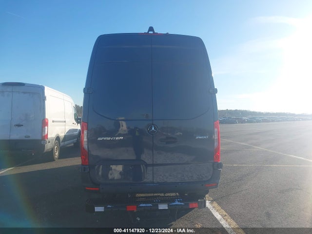 WD4PF0CD1KP103259 Mercedes-Benz Sprinter 2500 High Roof V6/standard Roof V6