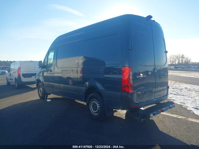 WD4PF0CD1KP103259 Mercedes-Benz Sprinter 2500 High Roof V6/standard Roof V6