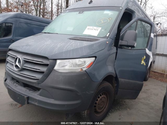 WD4PF1CD7KP130472 Mercedes-Benz Sprinter 2500 High Roof V6