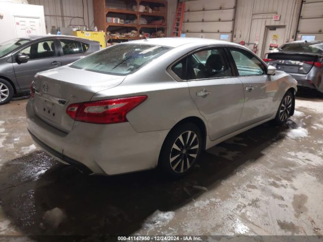 1N4AL3AP6HC170632 Nissan Altima 2.5 Sl