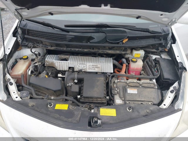 Toyota Prius V Two 2014 JTDZN3EU3E3331117 Image 10