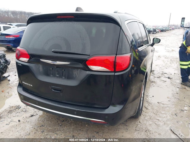 Chrysler Pacifica Touring L 2019 2C4RC1BG3KR613432 Image 4