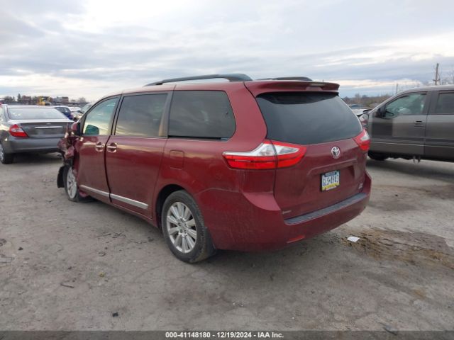 5TDDZ3DC5HS185460 Toyota Sienna Xle 7 Passenger