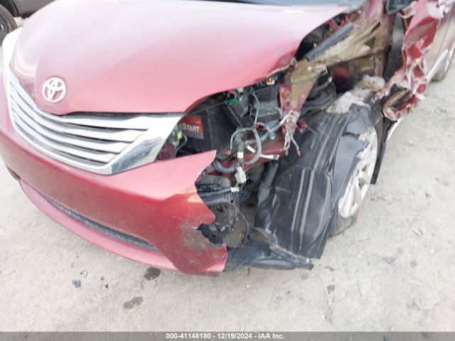 5TDDZ3DC5HS185460 Toyota Sienna Xle 7 Passenger