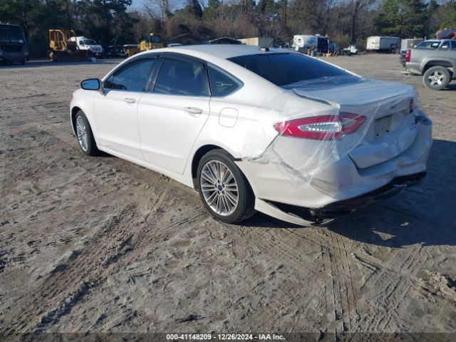 3FA6P0T93GR300390 Ford FUSION SE